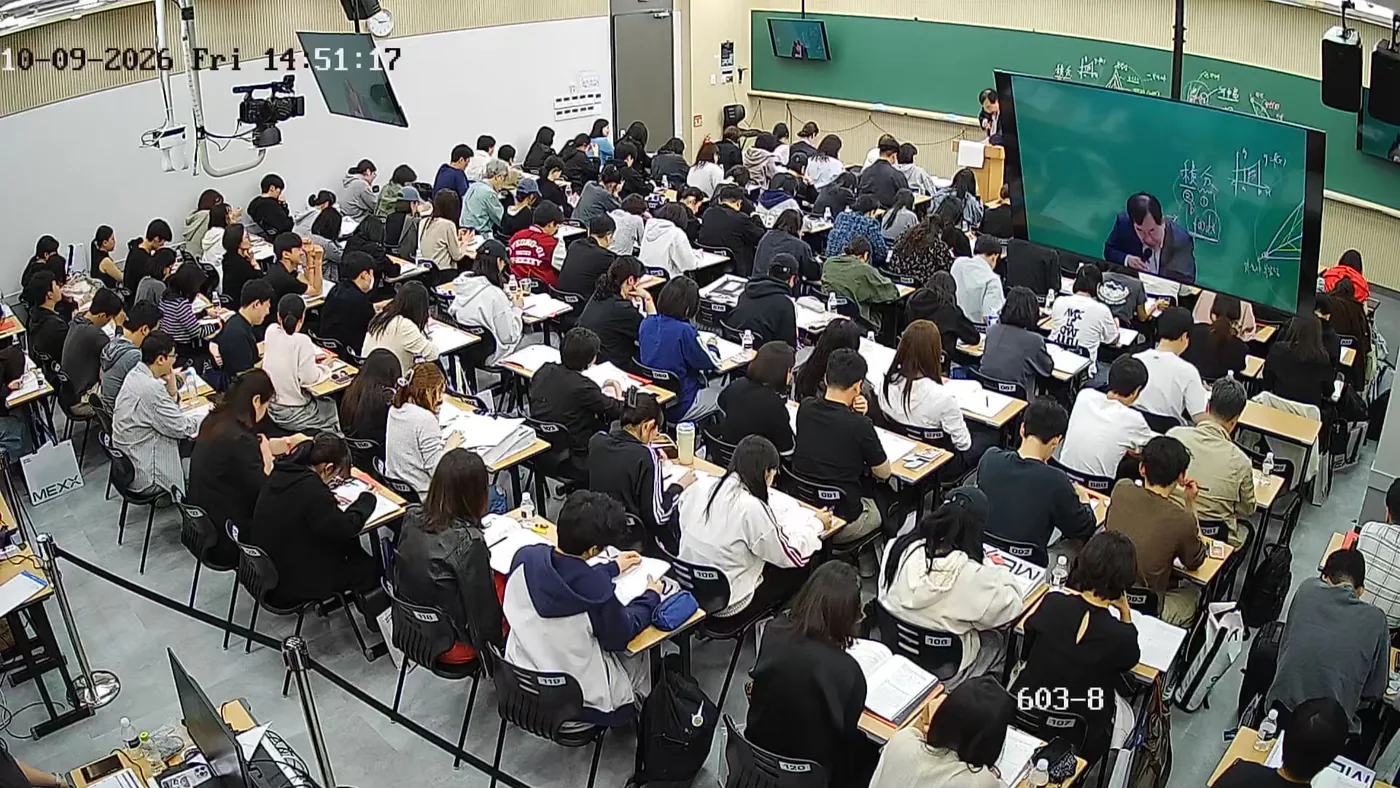 높은 관심 속에 이어진 공개특강 현장