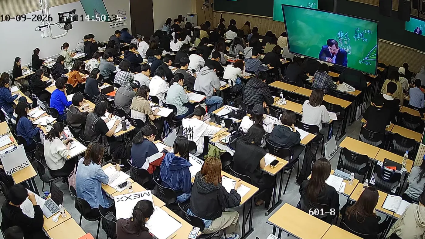 높은 관심 속에 이어진 공개특강 현장